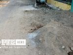 Pekerjaan bangunan menyerupai jaringan irigasi diduga proyek siluman. Pekerjaan bangunan menyerupai jaringan irigasi diduga proyek siluman.