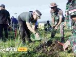 Bakti sosial kegiatan penanaman pohon yang diselenggarakan oleh Polres Lumajang. Bakti sosial kegiatan penanaman pohon yang diselenggarakan oleh Polres Lumajang.