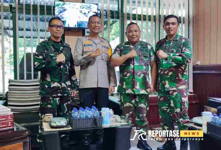 Danrim 0821 Letkol Inf Ronny Wijaya Kuesuma kedatangan tamu Kepala Operasi Udara II (Kaoopsau II)