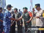 Dandim 0821 bersama jajaran Forkopimda Lumajang sambut kedatangan Kepala Staf Angkatan Udara (Kasau) Marsekal TNI Mohamad Tonny Harjono beserta rombongan Dandim 0821 bersama jajaran Forkopimda Lumajang sambut kedatangan Kepala Staf Angkatan Udara (Kasau) Marsekal TNI Mohamad Tonny Harjono beserta rombongan