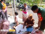Serma Khudori melaksanakan pendampingan pelaksanaan Posyandu