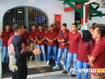 tim ZI Rumah Tahanan Negara (Rutan) Kelas IIB Situbondo yang melakukan studi tiru ke Lapas Banyuwangi.