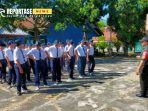 Babinsa Klakah Serda Luthfiyullah bersama rekan dari Koramil yang menjadi instruktur PBB Babinsa Klakah Serda Luthfiyullah bersama rekan dari Koramil yang menjadi instruktur PBB