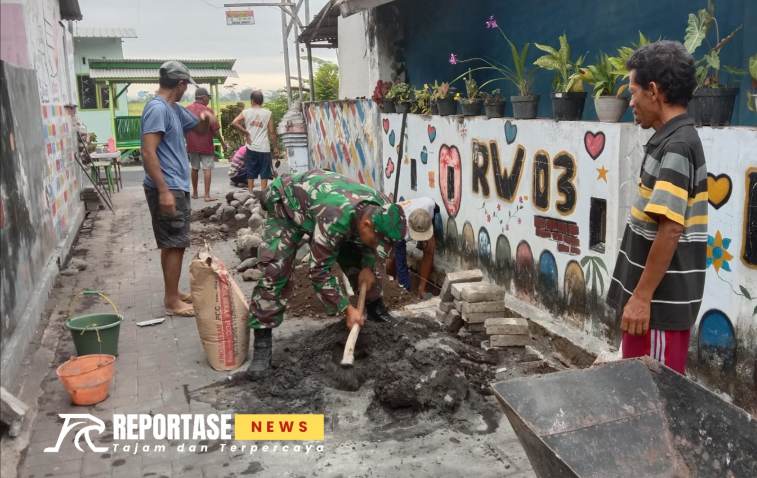 Serda Ardiyoso, bersama warga melaksanakan kegiatan Kerja Bakti