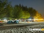 Pesona Gili Labak di Malam Hari Pesona Gili Labak di Malam Hari