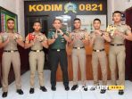 Kunjungan silahturahmi dari siswa Taruna Akademi Militer (Akmil) di Kodim 0821/Lumajang Kunjungan silahturahmi dari siswa Taruna Akademi Militer (Akmil) di Kodim 0821/Lumajang