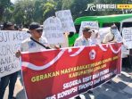 Kegiatan aksi damai di Mapolda Jatim