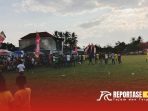 Pertandingan babak semifinal dusun lidah dan dusun Krajan 1 di warnai kegaduhan pemain dan suporter dari kedua belah kesebelasan Pertandingan babak semifinal dusun lidah dan dusun Krajan 1 di warnai kegaduhan pemain dan suporter dari kedua belah kesebelasan