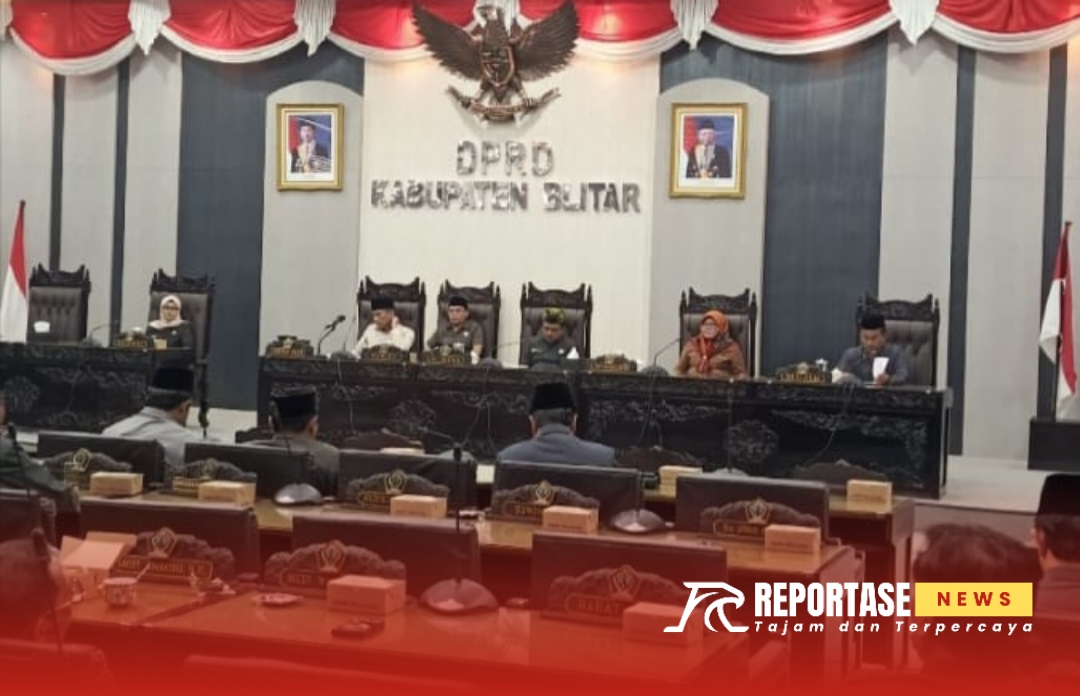 Rapat Paripurna dengan agenda penting berupa penyampaian penjelasan Bupati Blitar terkait nota keuangan Rancangan Peraturan Daerah (Ranperda)