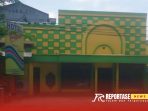 Resto dan hotel didalamnya ada tempat karaoke Resto dan hotel didalamnya ada tempat karaoke