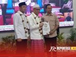 Pasangan Calon (Paslon) Bupati dan Wakil Bupati KH Muhammad Bin Muafi Zaini (Kiai Mamak) dan H.Abdullah Hidayat (Mas AB) mendatangi Kantor KPU Sampang