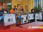 Kapolres Sumenep didampingi Wakapolres, Kasatresnarkoba dan Kasi Humas Polres Sumenep saat menunjukkan barang bukti hasil tangkapan,