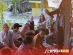 mahasiswa pertukaran dari Institut Teknologi Sepuluh Nopember (ITS) Surabaya yang berasal dari Prancis, Norwegia, dan Thailand,