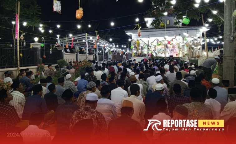 Suasana jamaah saat mengikuti dzikir dan pengajian di Masjid Al-Abror, @by_reportasenews.net