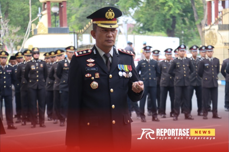 Upacara peringatan Hari Kesaktian Pancasila di halaman Mapolres Lumajang
