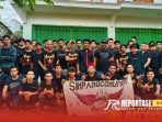 Tim relawan dan pemuda milenial bersama komunitas Black Cobra Tim relawan dan pemuda milenial bersama komunitas Black Cobra