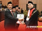 H. Zainal Arifin, SH, secara resmi dilantik sebagai Ketua Dewan Perwakilan Rakyat Daerah (DPRD) Kabupaten Sumenep H. Zainal Arifin, SH, secara resmi dilantik sebagai Ketua Dewan Perwakilan Rakyat Daerah (DPRD) Kabupaten Sumenep