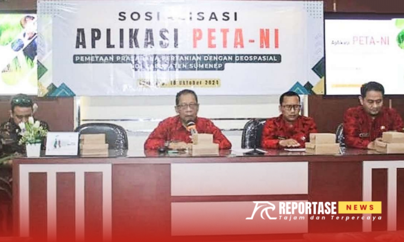 Kepala DKPP Sumenep, Chainur Rasyid, bersama Kepala Bidang Prasarana Pertanian DKPP, Erfan Evendi, saat peluncuran Aplikasi PETA-NI, @by_reportasenews.net