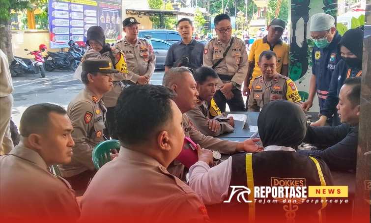 Pemeriksaan kesehatan kepada seluruh anggota yang terlibat dalam Operasi Mantap Praja (OMP) Semeru 2024.