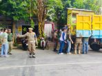 DKUPP bersama Satpol PP Kabupaten Sumenep melakukan pembinaan dan penertiban terhadap PKL yang beraktivitas di sepanjang Jl. Diponegoro